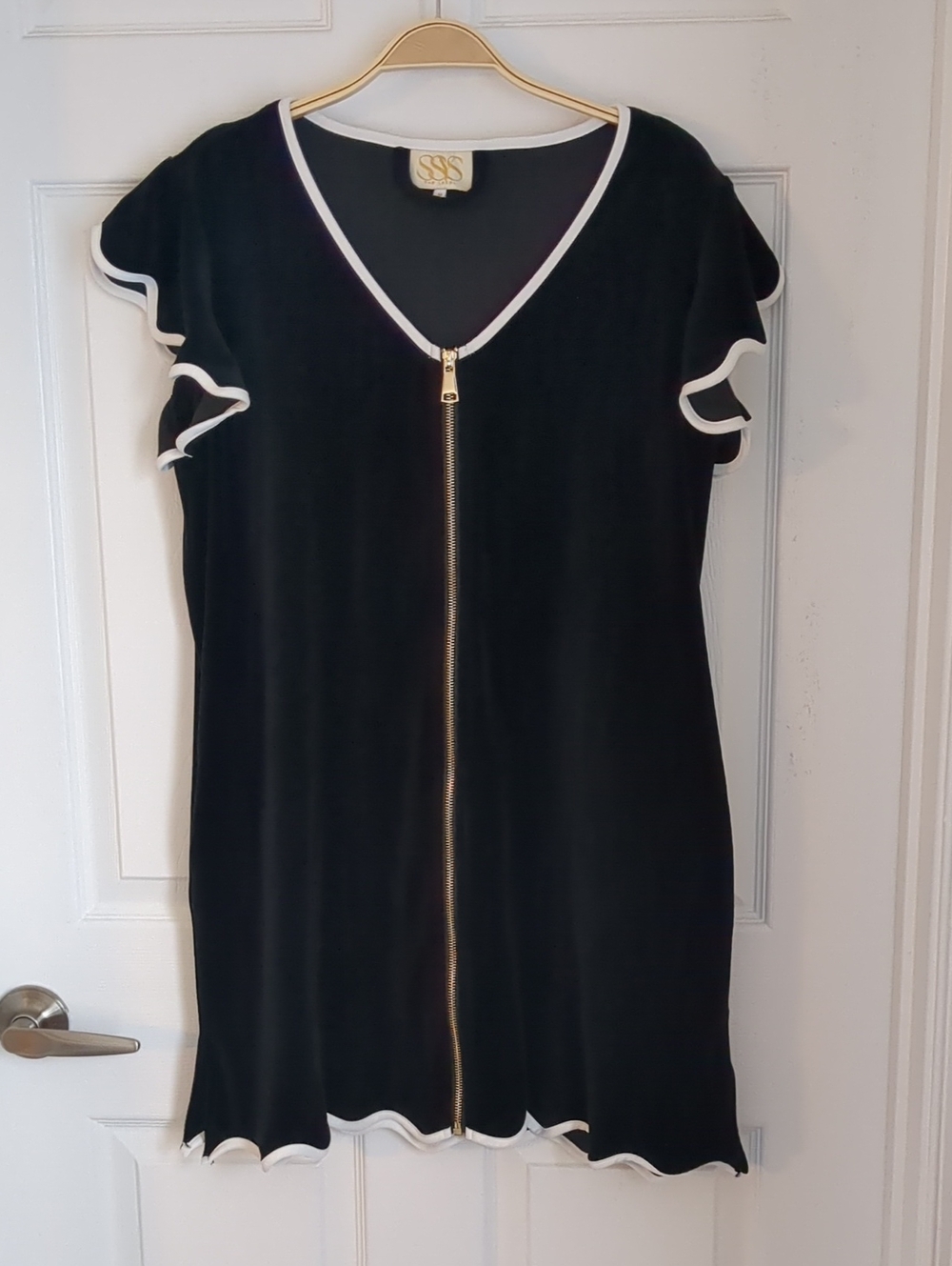 SSYS Black Get Ready Robe